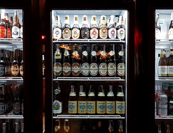Best Practices for Beer Caves & Walk-In Coolers in Liquor Stores